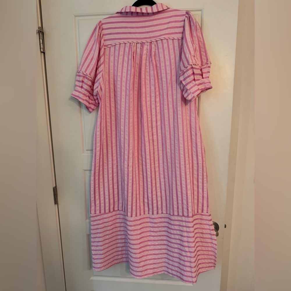 Women’s boutique dress - Picture 2 of 4